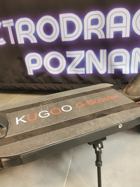 OUTLET Hulajnoga elektryczna Kugoo G-Booster z siodełkiem | 2X800W | 23Ah OUTLET Hulajnoga elektryczna Kugoo G-Booster z siodełkiem | 2X800W | 23Ah