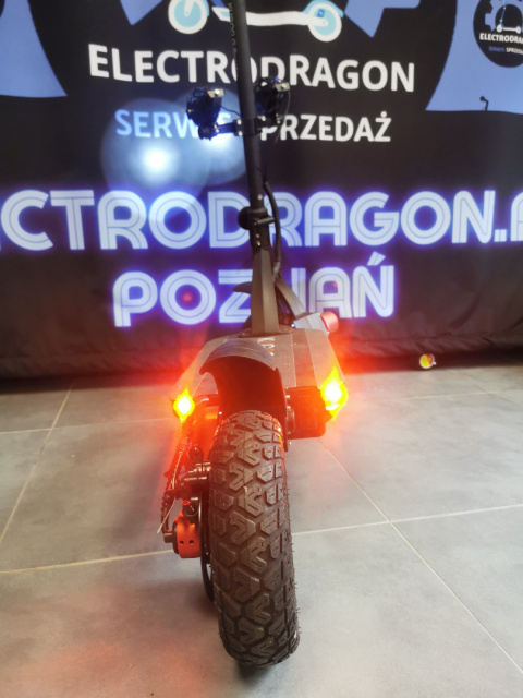 OUTLET Hulajnoga elektryczna Kugoo G-Booster z siodełkiem | 2X800W | 23Ah OUTLET Hulajnoga elektryczna Kugoo G-Booster z siodełkiem | 2X800W | 23Ah