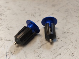 Korki zaślepki kierownicy hulajnogi elektrycznej niebieski